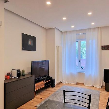 Hosts 21 Apartment Торино Екстериор снимка
